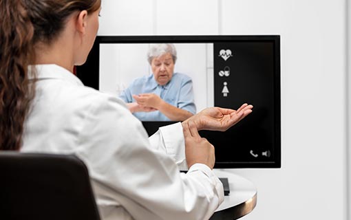 Telemedizin: Brauchen Teleärzte einen besonderen Versicherungsschutz?